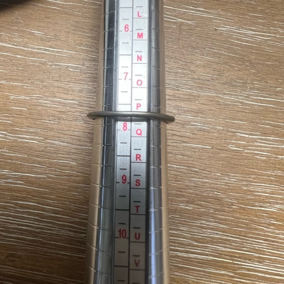 Avon Blue stone silver ring - Picture 3 of 3